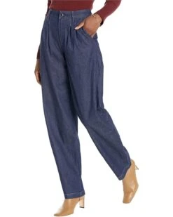 Paige Pleated Bella Trousers Styling in Vancouver | Jeans